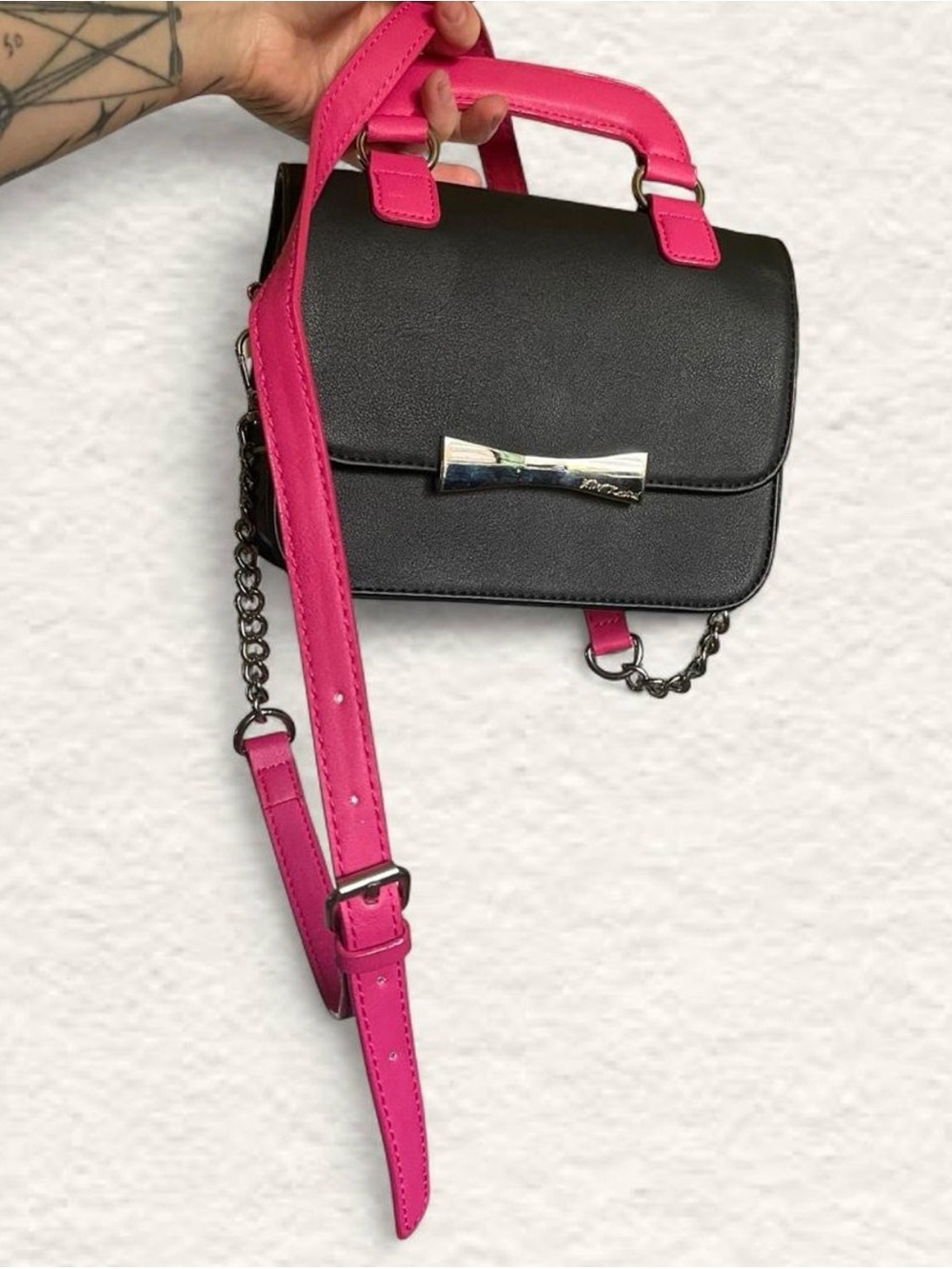 Betsey Johnson Black and Hot Pink Bow Crossbody Bag